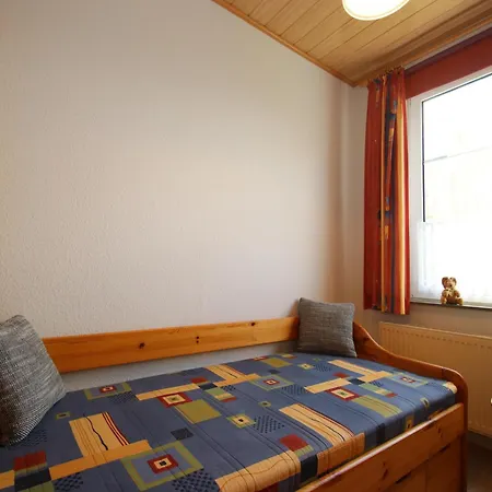 Apartment Reihenhäuser In Strackholt *